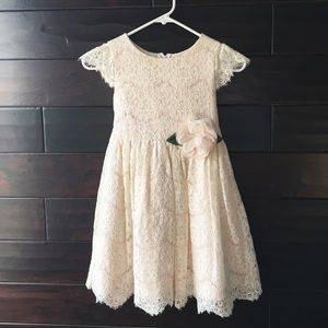 Girl dress